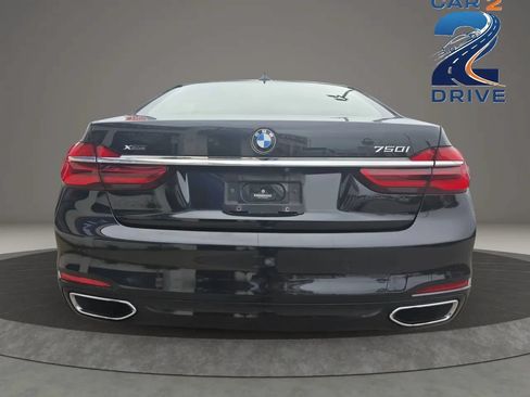 Used 2018 BMW ALPINA B7 xDrive AWD/4WD image 6