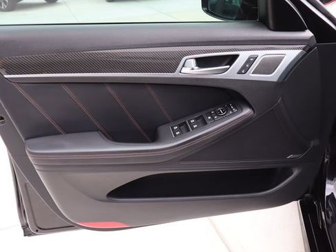 Used 2019 Genesis G80 3.3T Sport RWD image 27