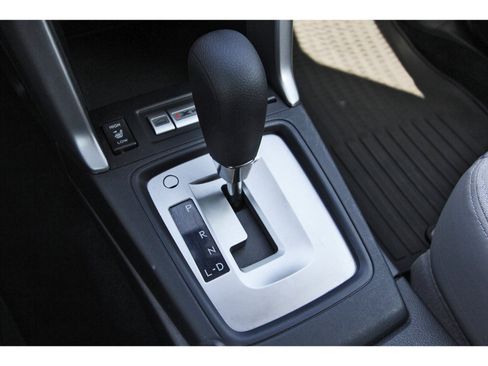 Used 2018 Subaru Forester 2.5i Premium image 28