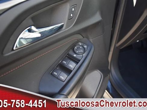 Certified 2022 Chevrolet TrailBlazer RS w/ Convenience Package FWD image 17