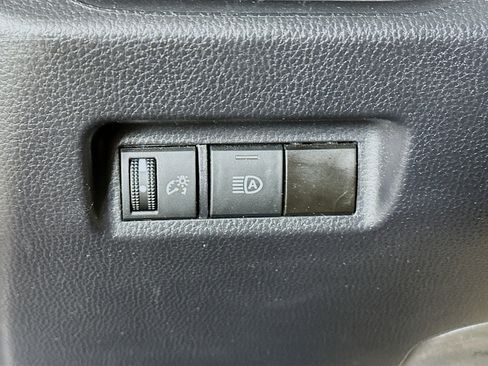 Used 2024 Toyota RAV4 XLE image 17