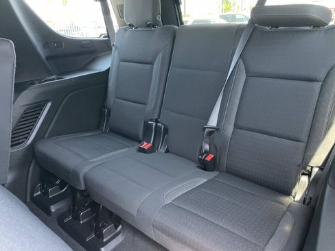 Used 2022 GMC Yukon SLE w/ Gmc Pro Safety Plus Package RWD image 29