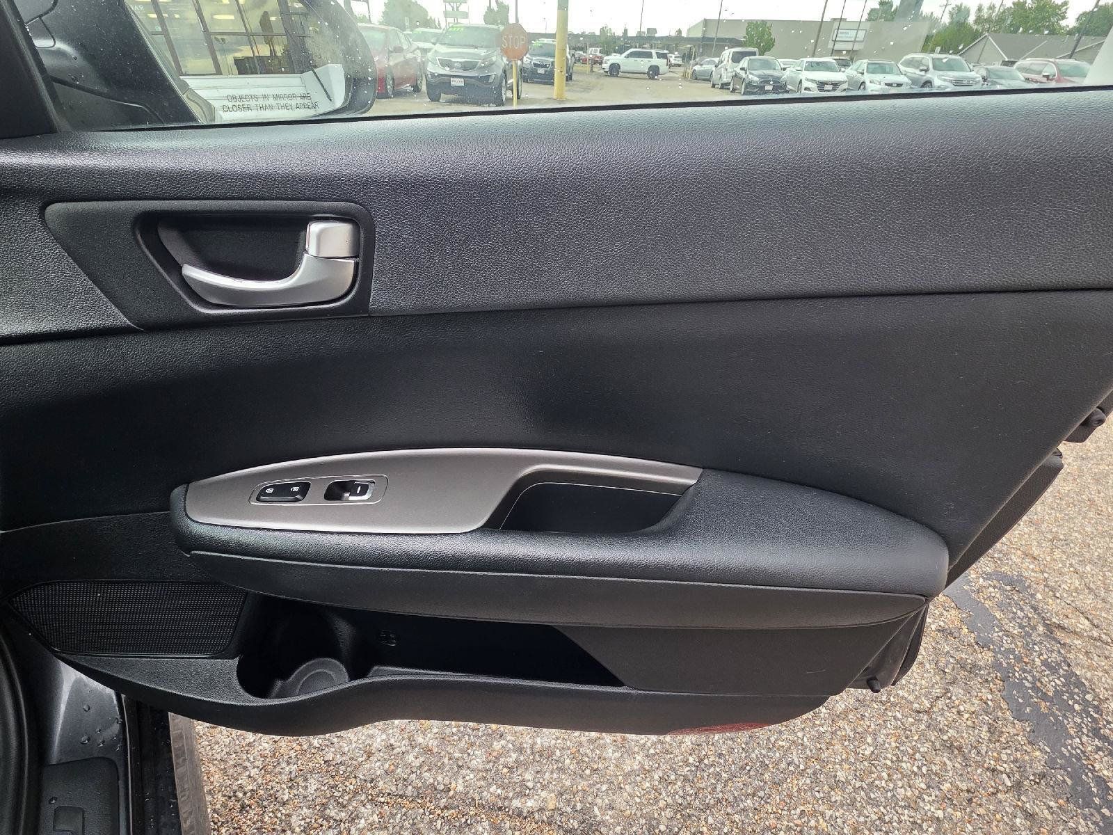 Used 2019 Kia Optima LX FWD image 27
