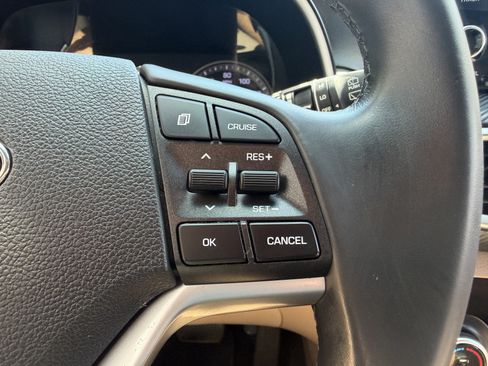 Used 2021 Hyundai Tucson Sport w/ Cargo Package FWD image 33