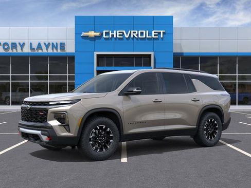 New 2026 Chevrolet Traverse Z71 AWD/4WD image 2