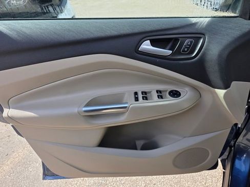 Used 2018 Ford Escape SEL image 24