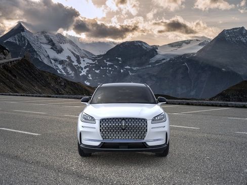 New 2026 Lincoln Corsair Premiere AWD/4WD image 6