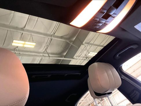 Used 2010 Mercedes-Benz E 350 E 350 Sport image 14