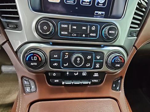 Used 2016 Chevrolet Tahoe LTZ image 18