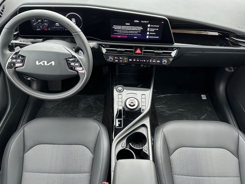 New 2026 Kia Niro Wind image 13