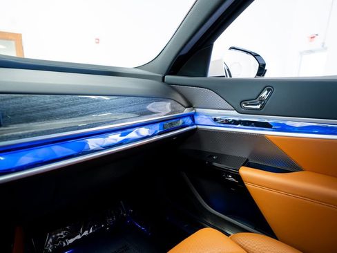 Used 2023 BMW 740i RWD image 46