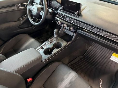 New 2026 Honda Civic Sport image 17