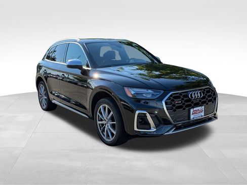 Used 2023 Audi SQ5 Premium Plus w/ Premium Plus Package AWD/4WD image 4