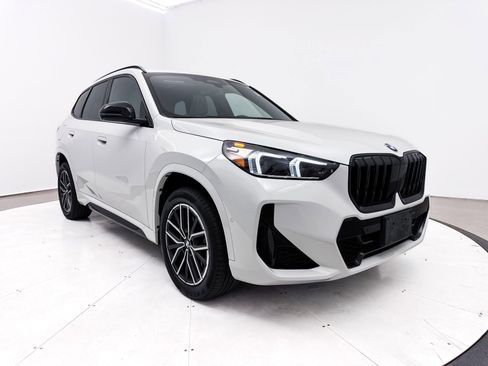 Used 2023 BMW X1 xDrive28i w/ M Sport Package image 14