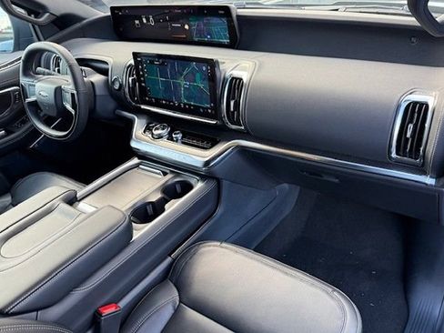 New 2025 Ford Expedition Max Platinum w/ Stealth Performance Package image 20