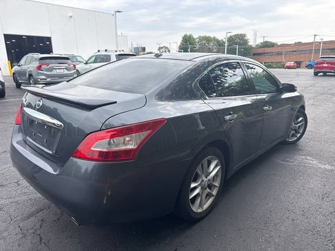 Used 2011 Nissan Maxima 3.5 SV w/ Premium Pkg FWD image 7
