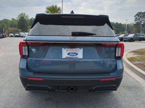 New 2026 Ford Explorer ST-Line RWD image 5