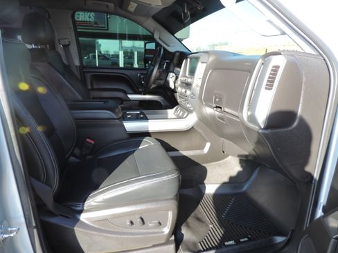 Used 2016 Chevrolet Silverado 3500 LT w/ LT Convenience Package image 14