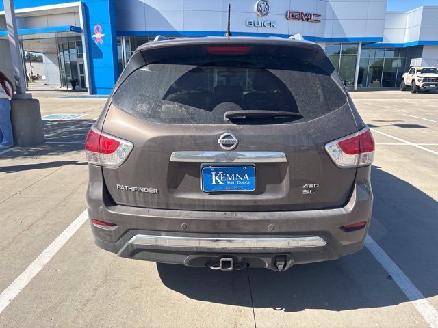 Used 2016 Nissan Pathfinder SL w/ Trailer Tow Package AWD/4WD image 6