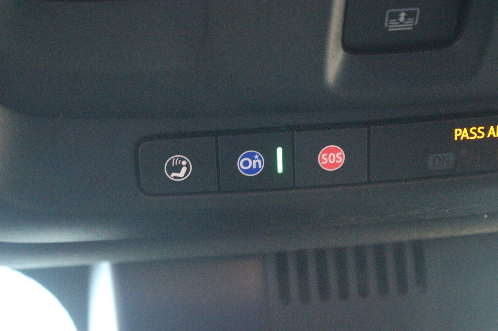 Used 2025 GMC Yukon AT4 Ultimate AWD/4WD image 35