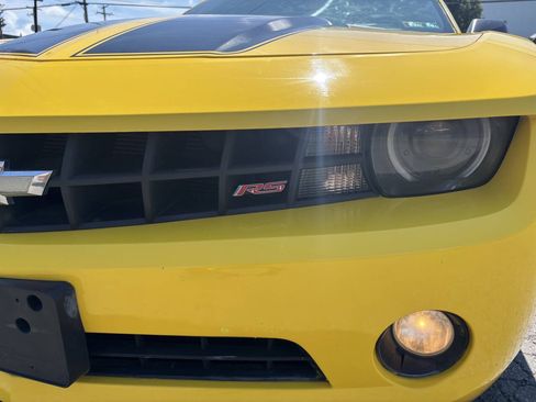 Used 2010 Chevrolet Camaro LT w/ RS Package RWD image 6
