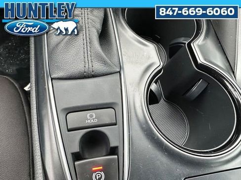 Used 2020 Toyota Camry LE w/ Cold Weather Package image 21