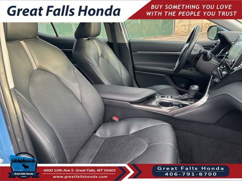 Used 2024 Toyota Camry XSE image 31