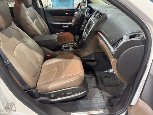 Used 2017 GMC Acadia Limited SLT image 43