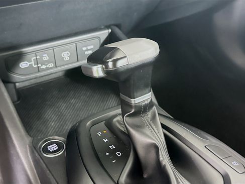 Used 2025 Kia K4 FWD image 25