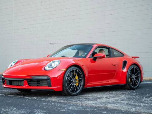 Used 2025 Porsche 911 Turbo S image 6