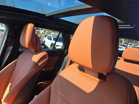 Used 2026 Mercedes-Benz GLC 300 4MATIC image 26