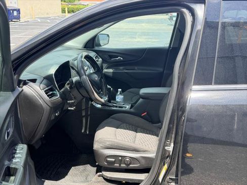 Used 2019 Chevrolet Equinox LT FWD image 13