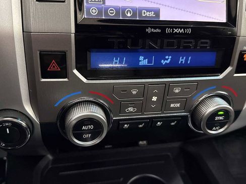 Used 2015 Toyota Tundra Platinum image 21