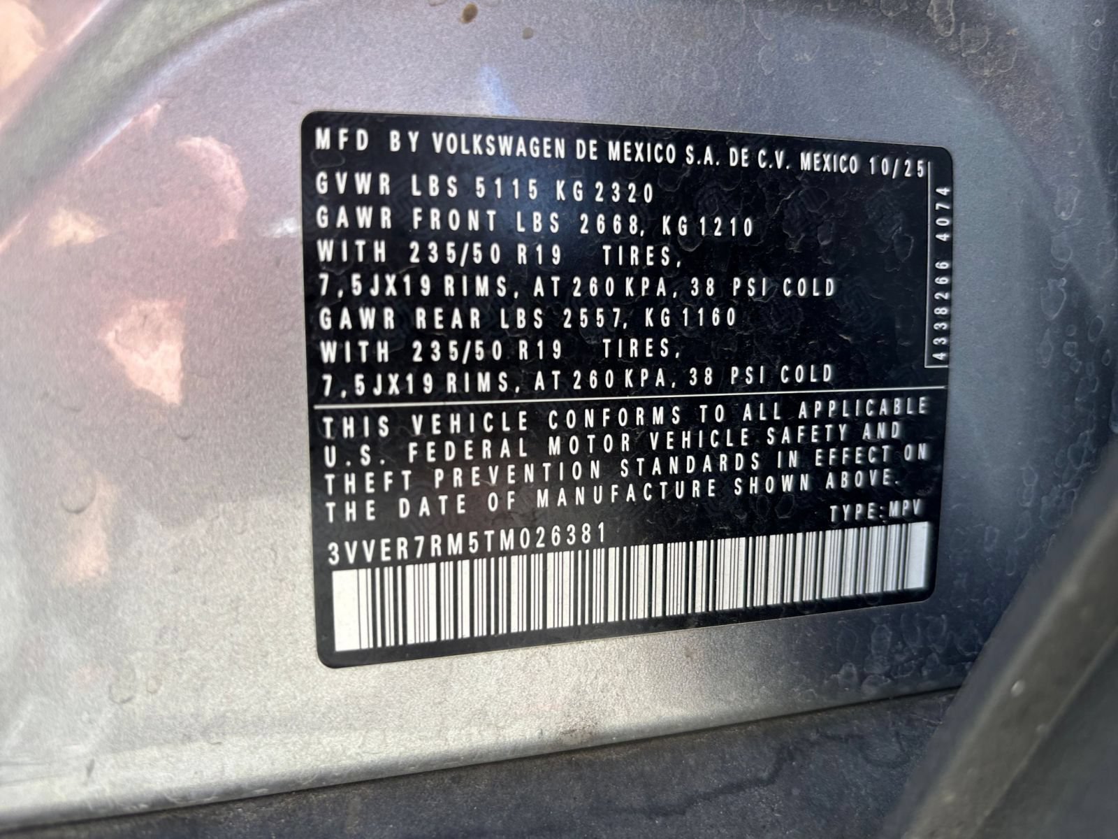 Used 2026 Volkswagen Tiguan SE AWD/4WD image 30