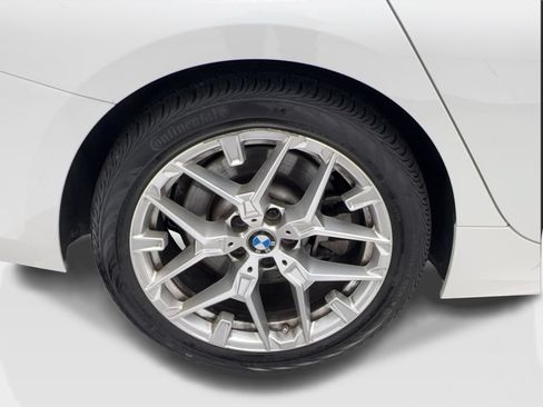Used 2025 BMW 330i Sedan RWD image 16