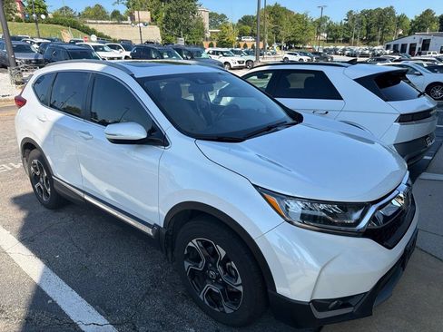 Used 2019 Honda CR-V Touring image 6