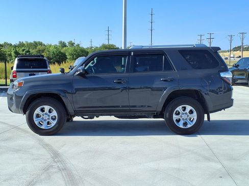 Used 2024 Toyota 4Runner SR5 AWD/4WD image 6