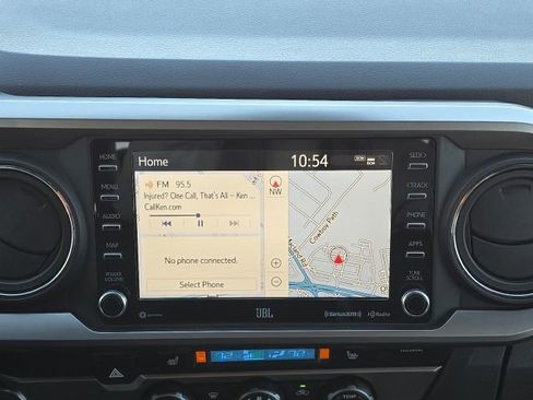 Used 2023 Toyota Tacoma Limited image 29