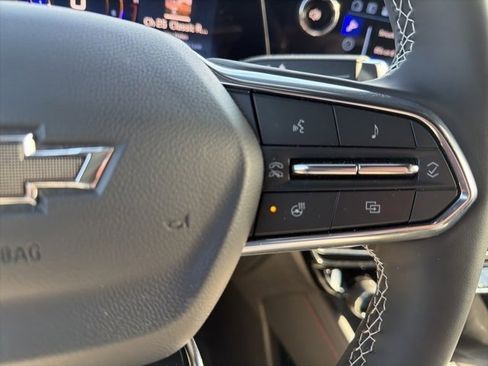 Used 2025 Chevrolet Traverse Z71 w/ Driver Confidence Package image 18