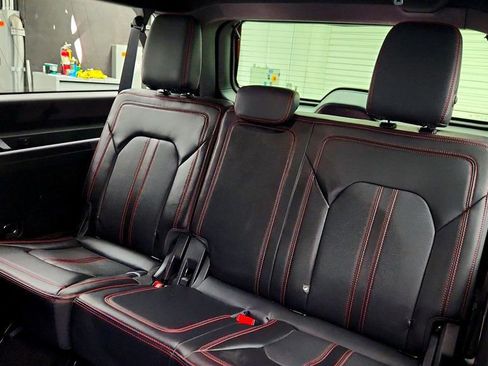Used 2023 Ford Expedition Max Limited image 22