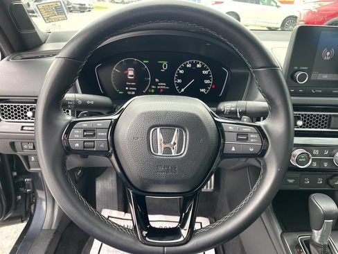 Used 2025 Honda Civic Sport image 13