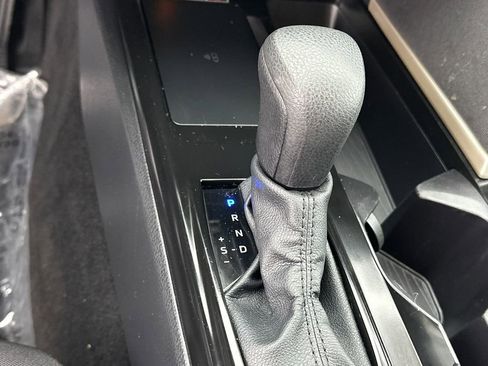 Used 2025 Toyota Camry LE image 25