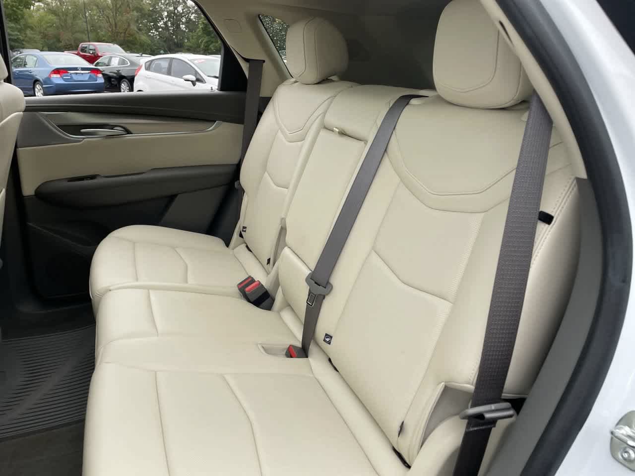 Certified 2025 Cadillac XT5 Premium Luxury AWD/4WD image 19