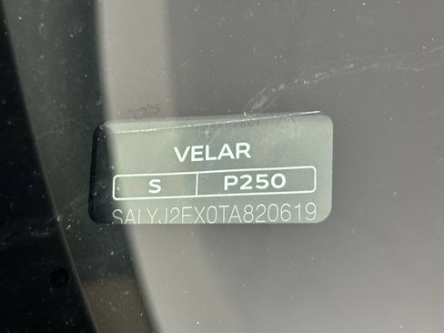Used 2026 Land Rover Range Rover Velar S AWD/4WD image 17