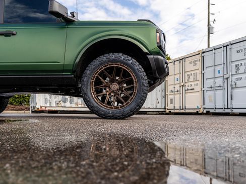 New 2025 Ford Bronco Badlands AWD/4WD image 30
