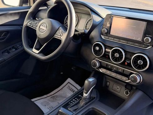 Used 2024 Nissan Sentra S image 9