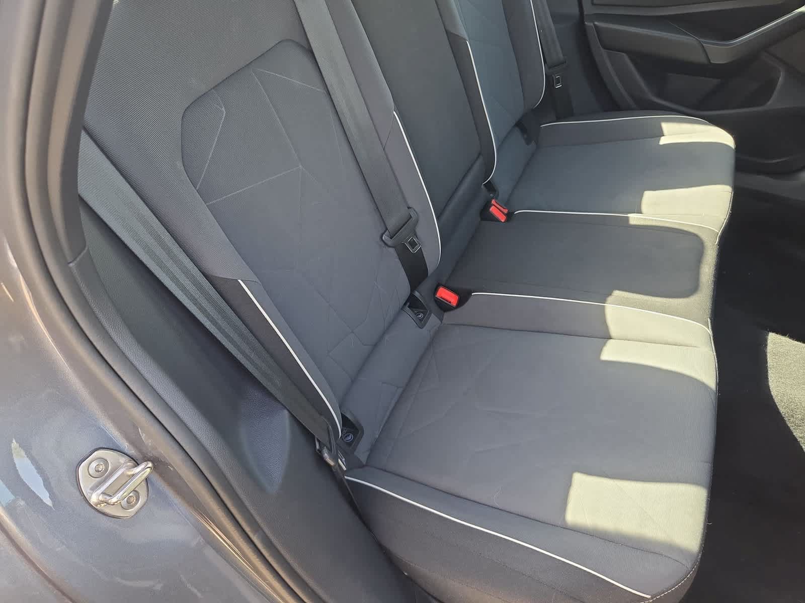 Used 2025 Volkswagen Jetta Sport FWD image 20