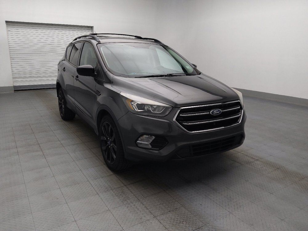 Used 2017 Ford Escape SE w/ SE Sport Appearance Package FWD image 13