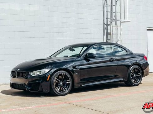 Used 2015 BMW M4 Convertible image 33