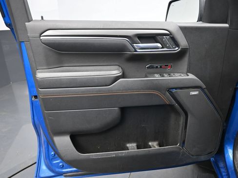 Used 2023 GMC Sierra 1500 AT4 w/ AT4 Premium Package AWD/4WD image 22